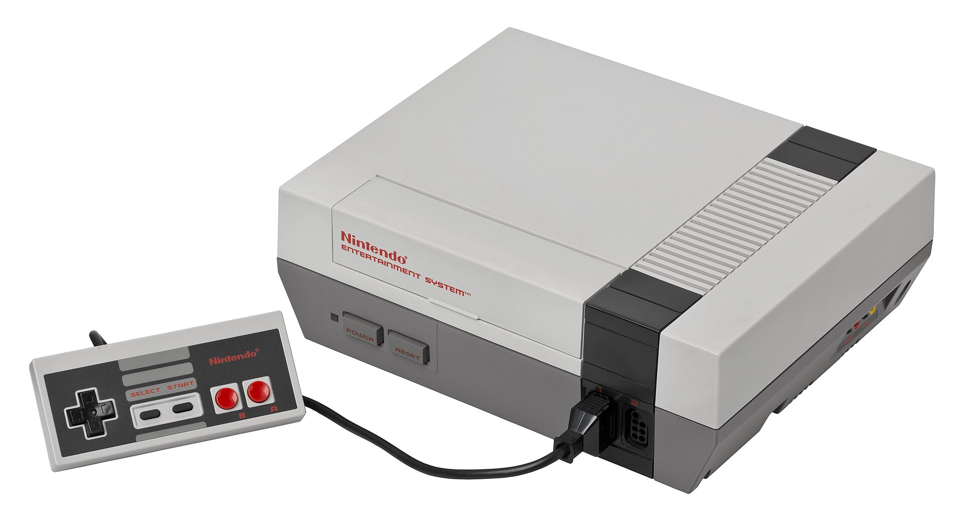 Nintendo Entertainment System console with controller, photographed by Evan-Amos