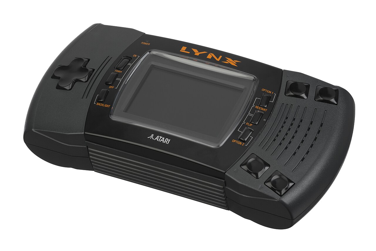 The Atari Lynx II, the 1991 redesign